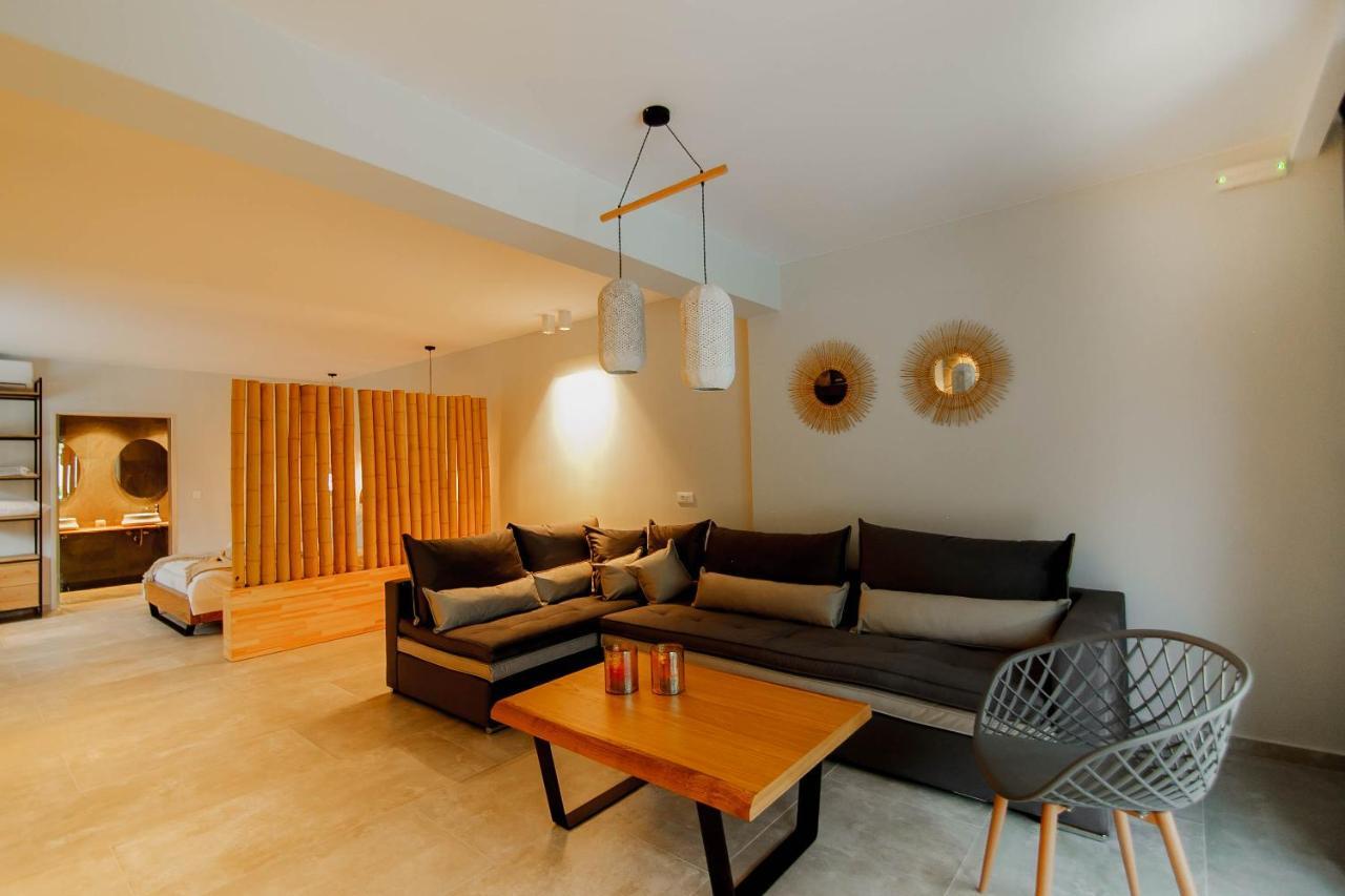 Olia Suites Parga Exteriör bild