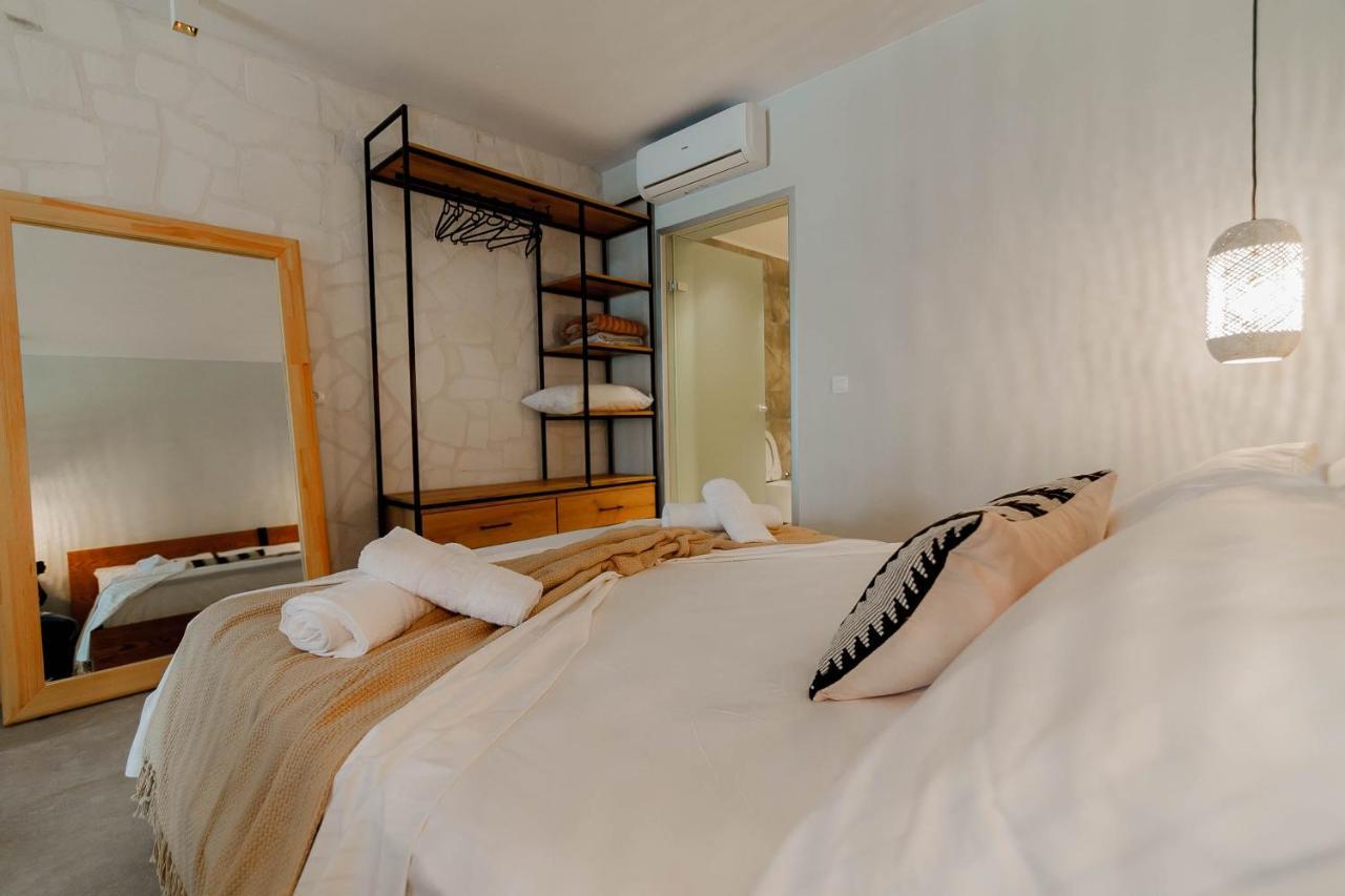 Olia Suites Parga Exteriör bild