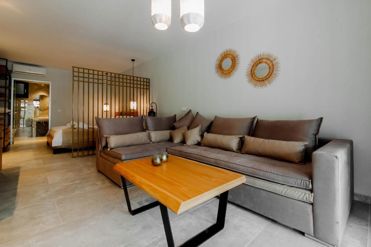 Olia Suites Parga Exteriör bild