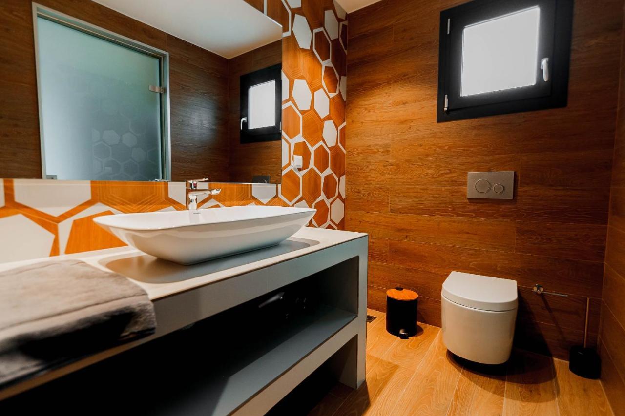 Olia Suites Parga Exteriör bild