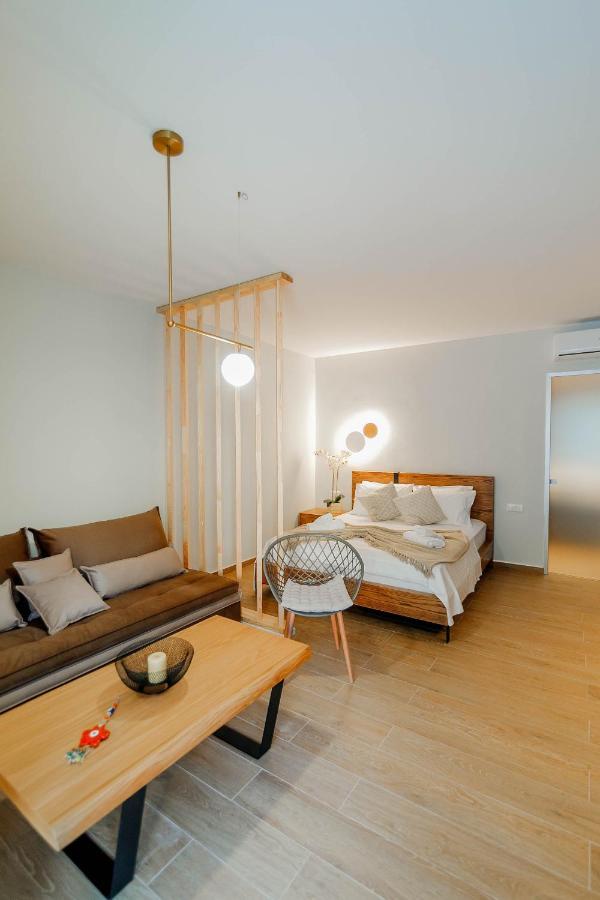 Olia Suites Parga Exteriör bild
