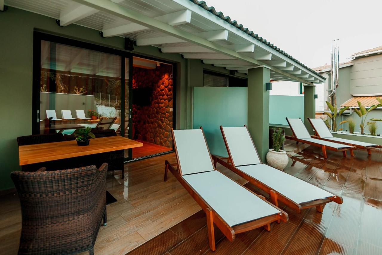 Olia Suites Parga Exteriör bild